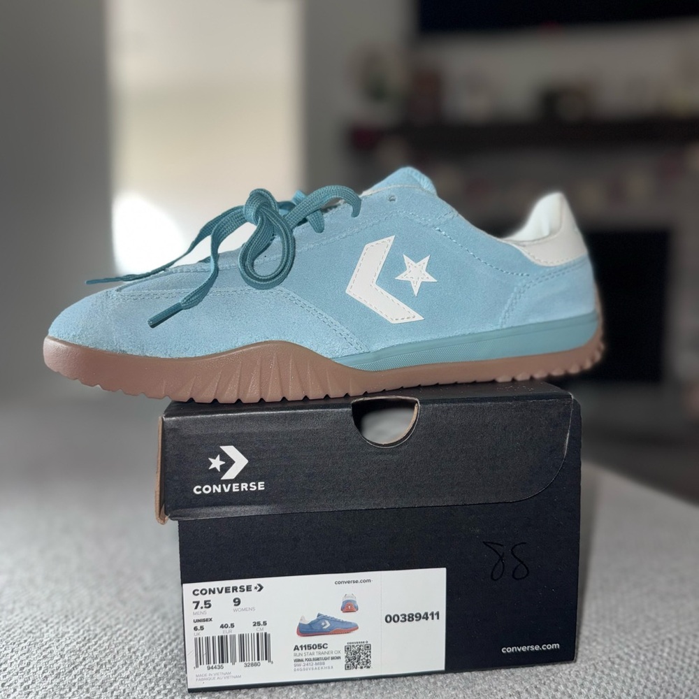 Women’s Converse Run Star Trainer Suede